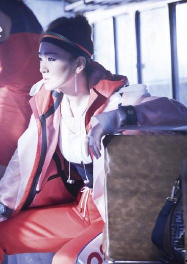 运动装av封面,揭秘运动装AV封面背后的潮流密码