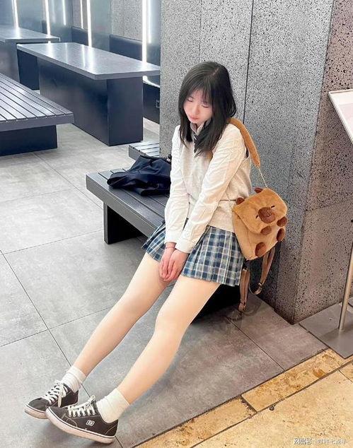 射女同学肉色丝袜脚,揭秘射女同学肉色丝袜脚的神秘魅力